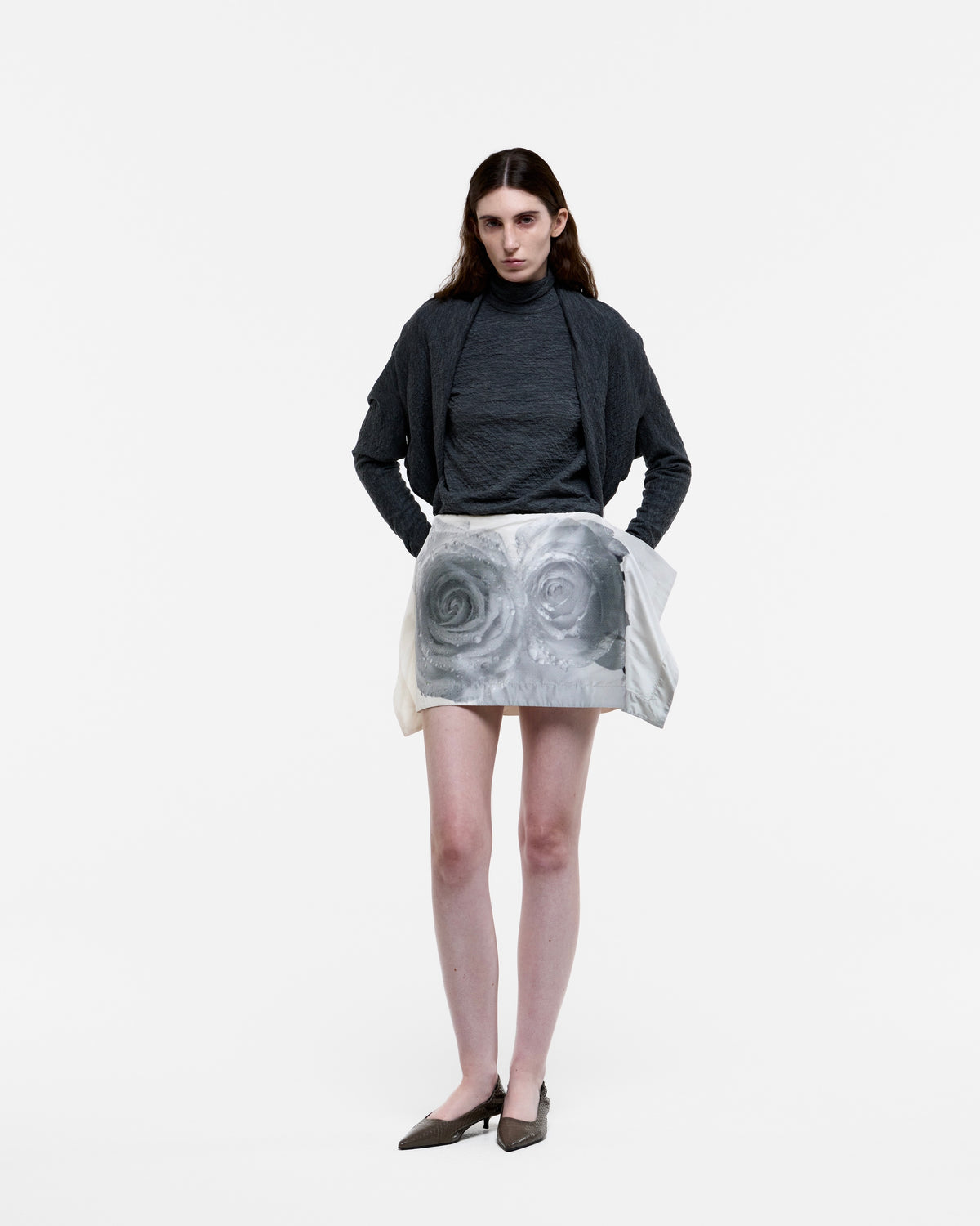 WHITE ROSE MINI FLAG SKIRT